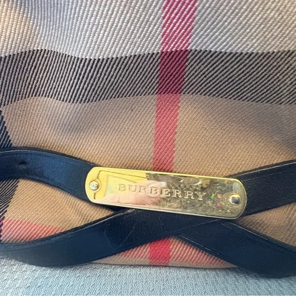 Authentic Burberry Check Leather Bridle Lynher Tote Bag Purse - Picture 3 of 9